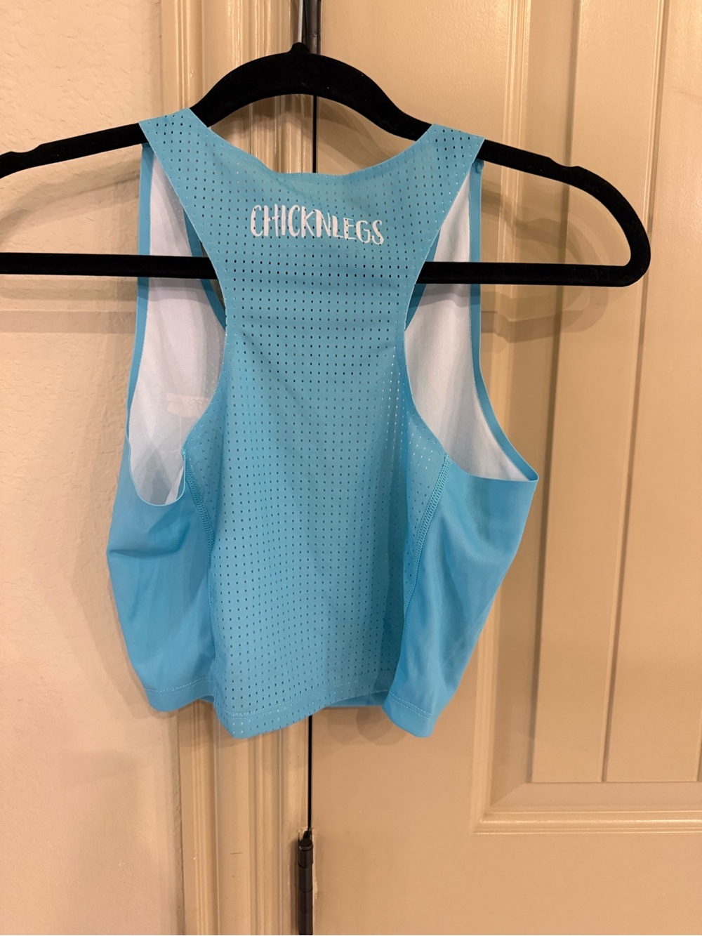 Chicknlegs Sky Blue PWR Crop Top XS NWOT - Picture 7 of 7